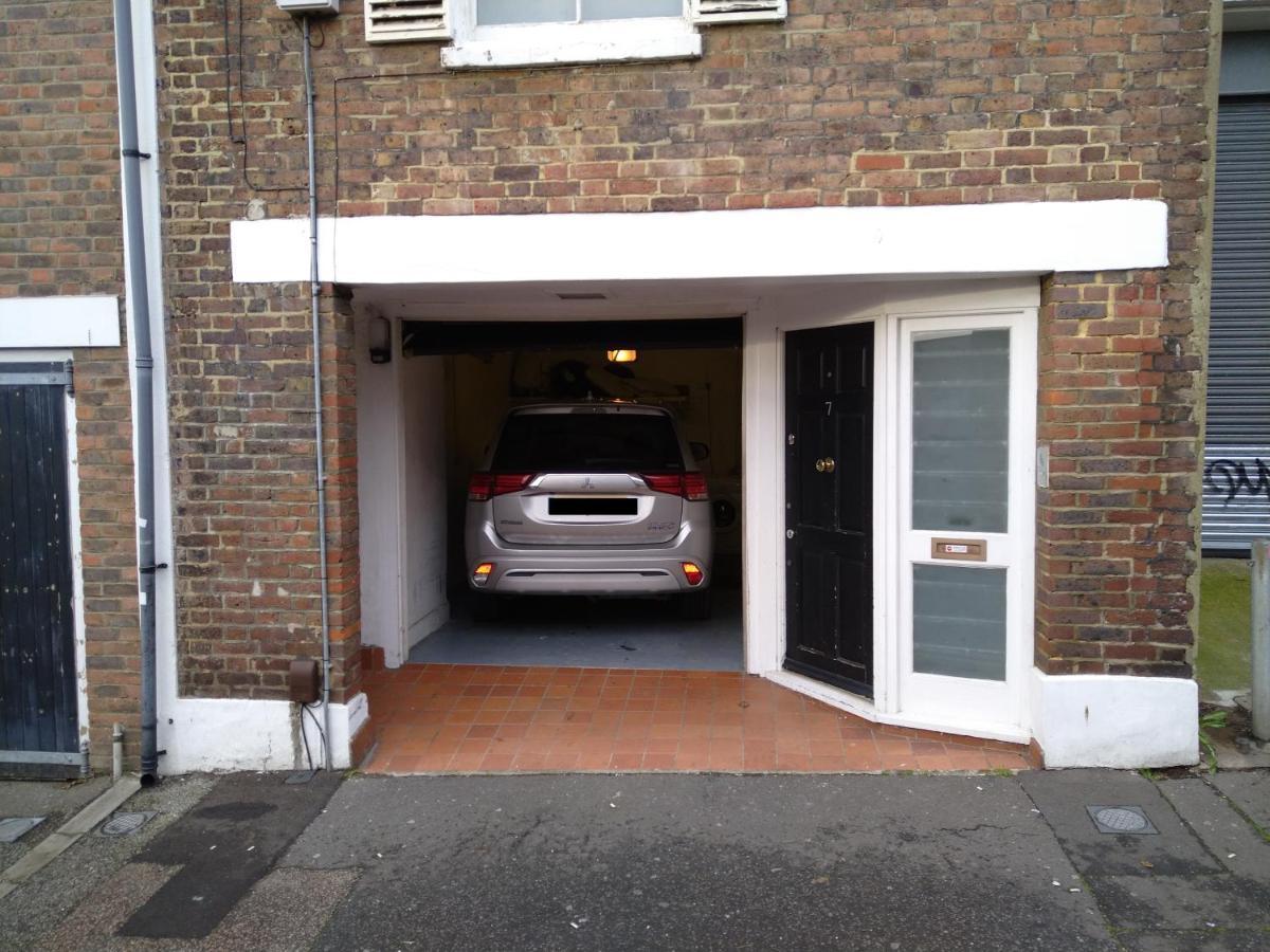 Fantastic 3 Bed Brighton House- Sleeps 6- Superfast Wifi And Garageアパートメント エクステリア 写真