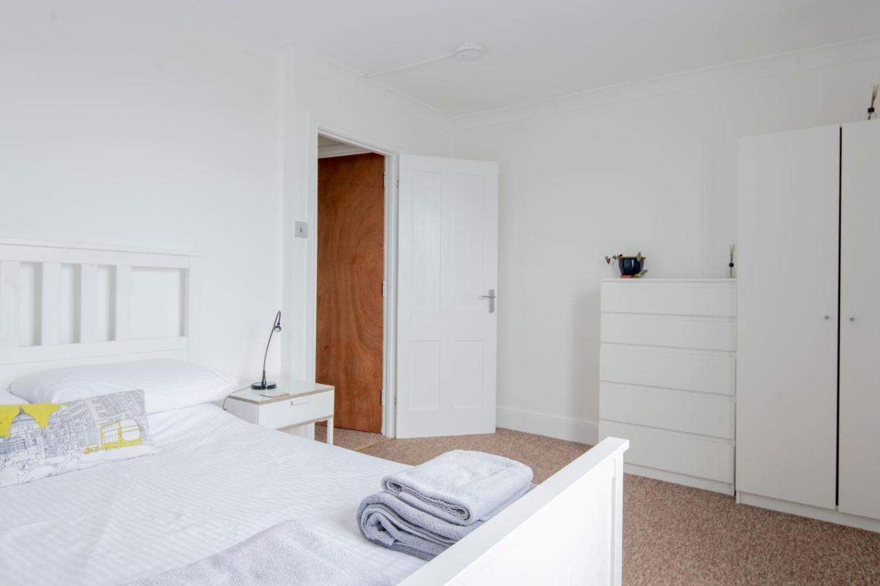 Fantastic 3 Bed Brighton House- Sleeps 6- Superfast Wifi And Garageアパートメント エクステリア 写真