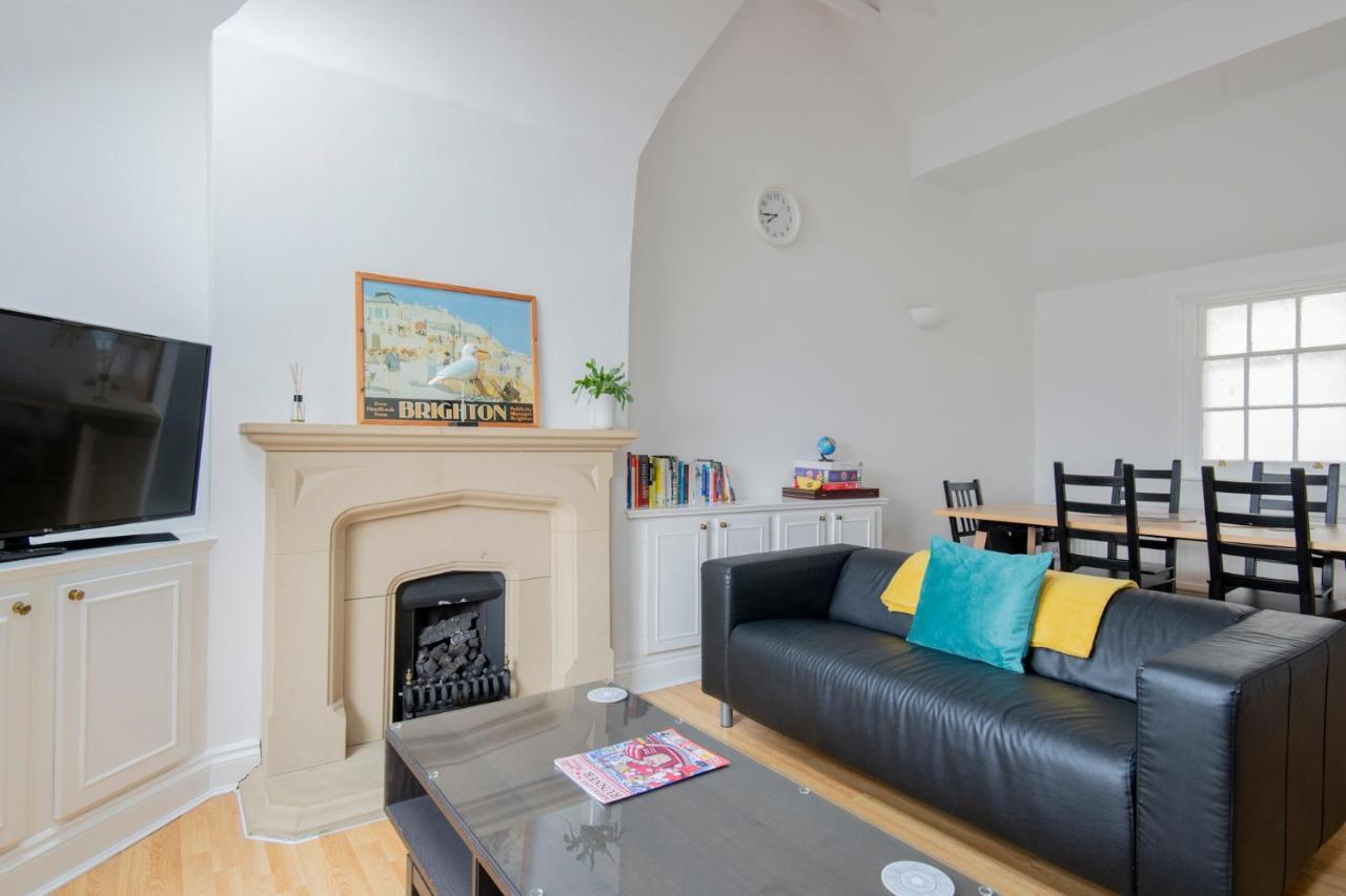 Fantastic 3 Bed Brighton House- Sleeps 6- Superfast Wifi And Garageアパートメント エクステリア 写真
