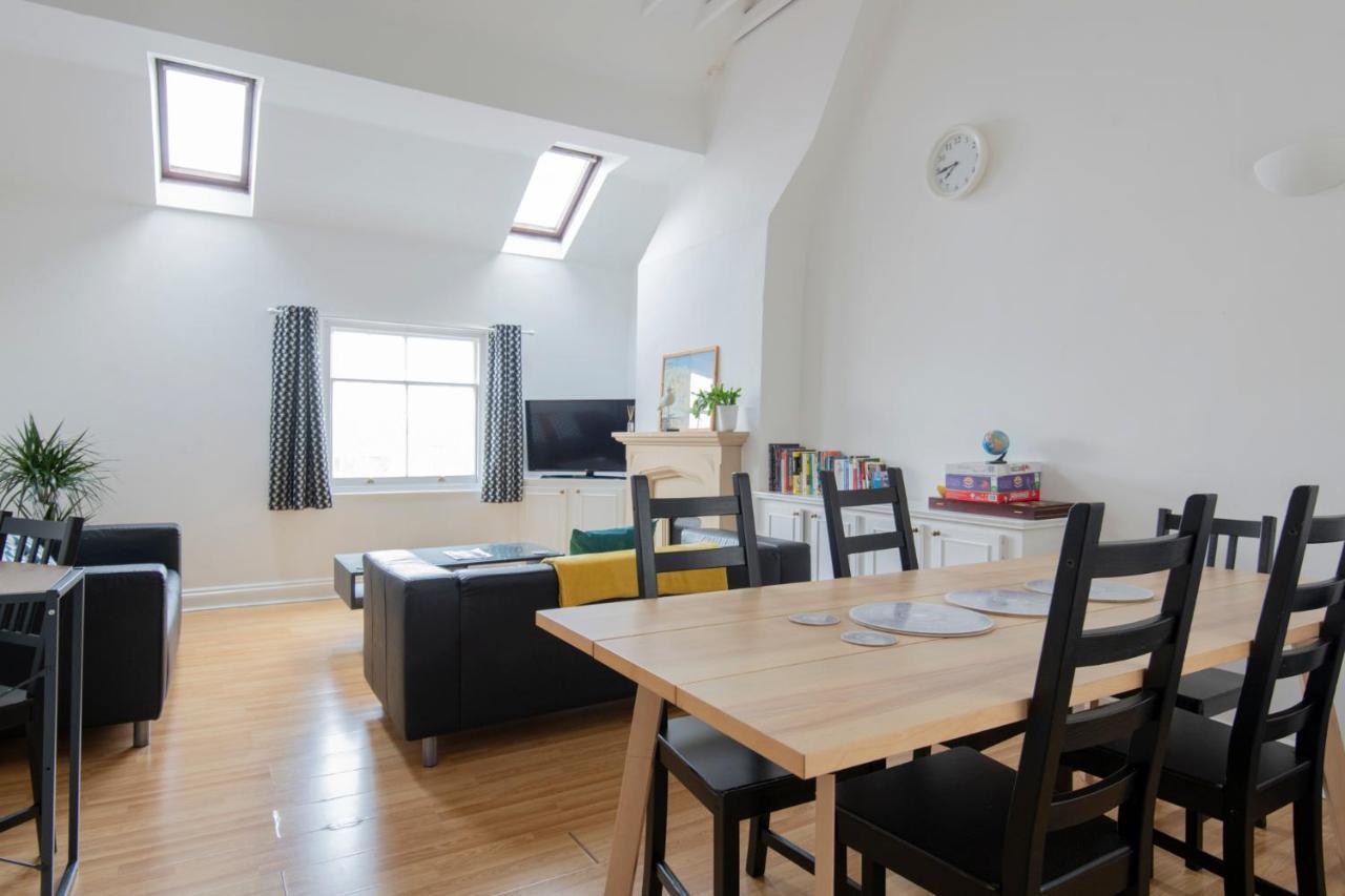 Fantastic 3 Bed Brighton House- Sleeps 6- Superfast Wifi And Garageアパートメント エクステリア 写真