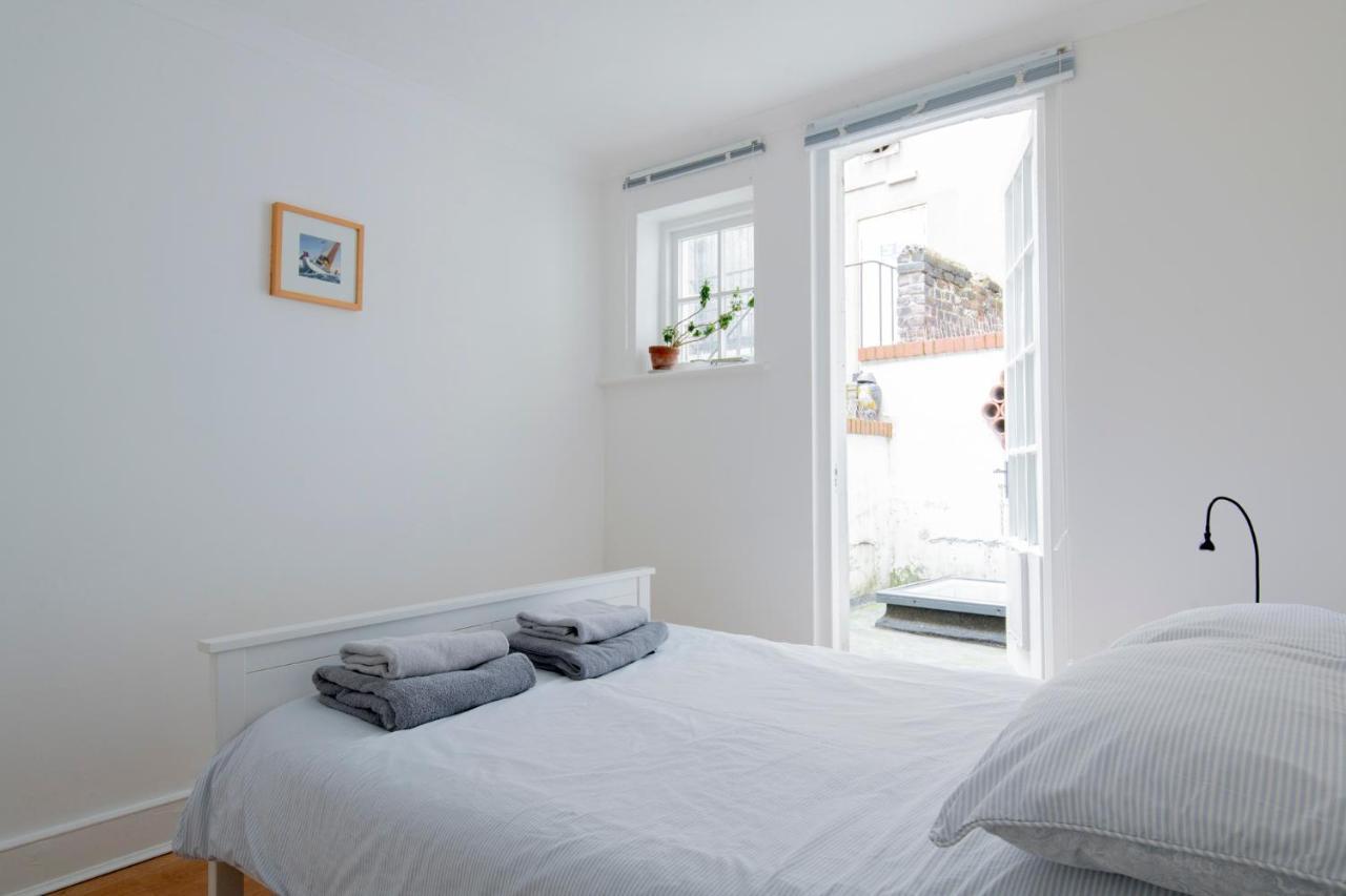 Fantastic 3 Bed Brighton House- Sleeps 6- Superfast Wifi And Garageアパートメント エクステリア 写真